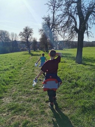 Vers le château